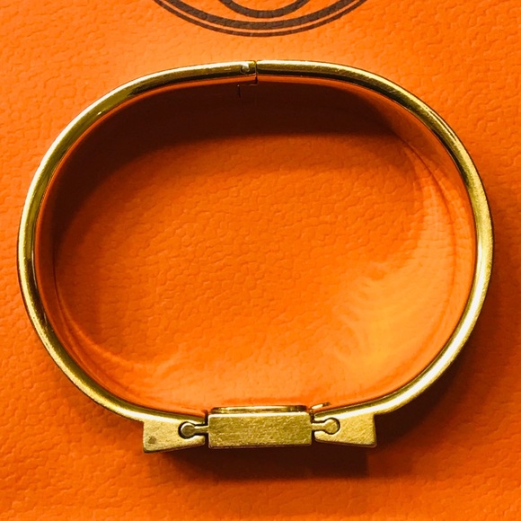 SOLD - HERMÈS Loquet Enamel Watch - Picture 13 of 16